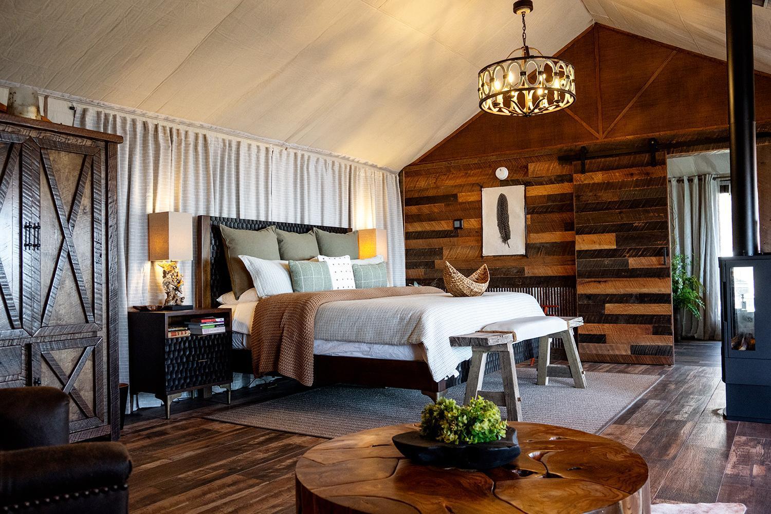 Отель Elk & Embers Mountain Hideaway Уэйнсвилл Экстерьер фото