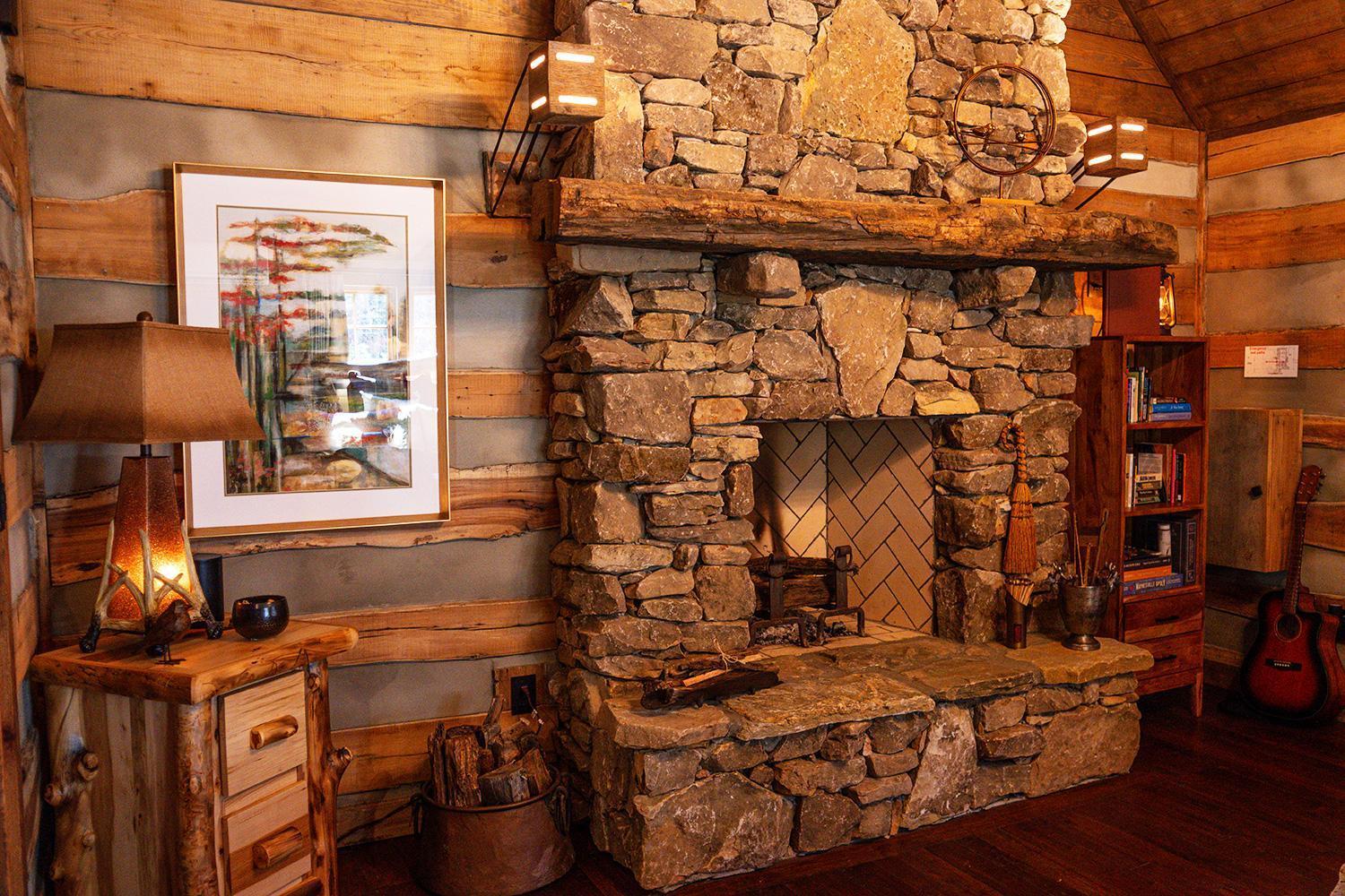 Отель Elk & Embers Mountain Hideaway Уэйнсвилл Экстерьер фото